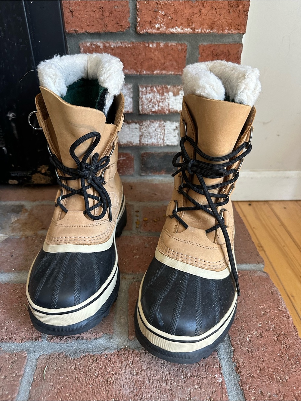 Sorel Tan and Black Winter Boots with Shearling Lining